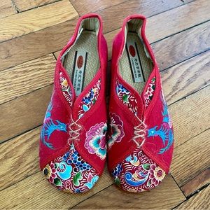 Authentic Chinese Canvas Wedge Slippers Red Embroidery 37